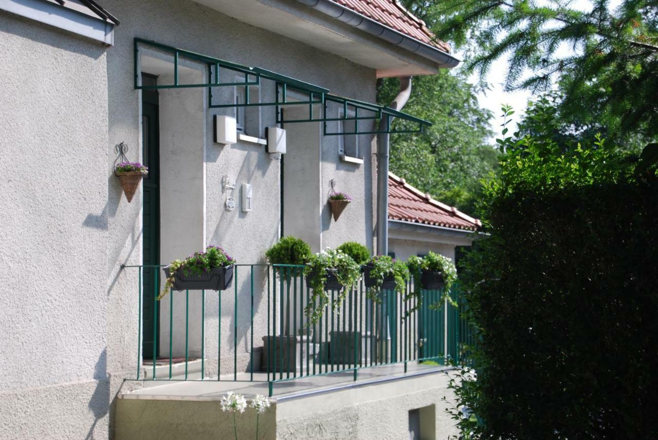 Haus In Der Gartenstadt Bottrop Luaran gambar